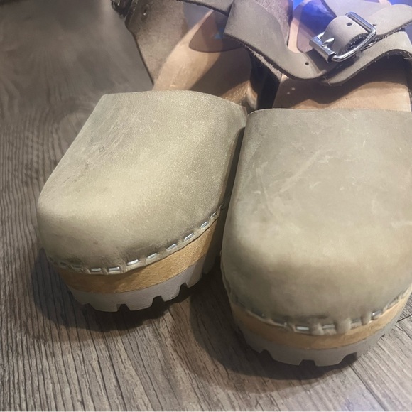 MIA Swedish Tan Wooden Heel Clogs - Picture 10 of 15